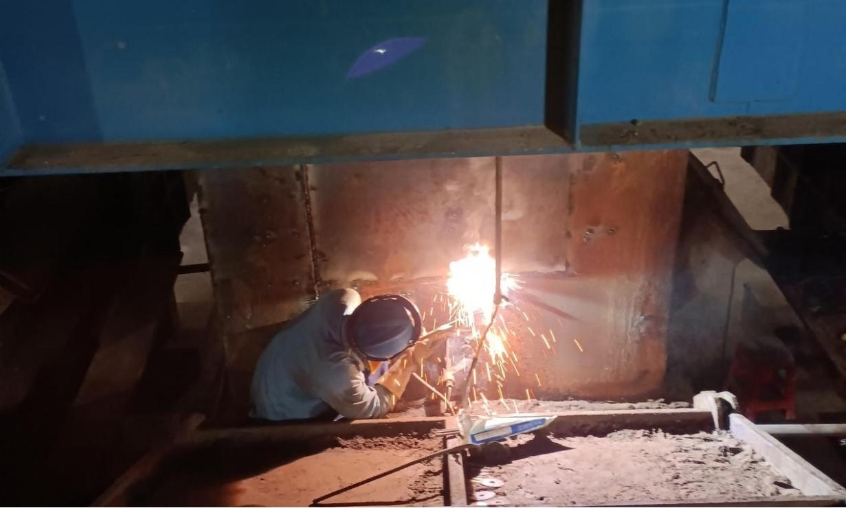 国庆我在岗 | 东升国际一线员工献礼祖国74华诞