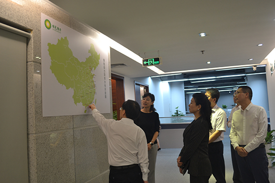 广东省和深圳市总工会领导到东升国际集团调研工会工作